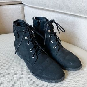 Black Lace-Up Boots